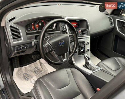 Серый Вольво ХС60, объемом двигателя 1.97 л и пробегом 243 тыс. км за 17300 $, фото 45 на Automoto.ua