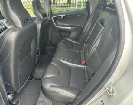 Серый Вольво ХС60, объемом двигателя 2 л и пробегом 50 тыс. км за 16800 $, фото 11 на Automoto.ua