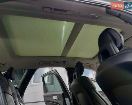 Сірий Вольво ХС60, об'ємом двигуна 1.97 л та пробігом 201 тис. км за 22000 $, фото 20 на Automoto.ua