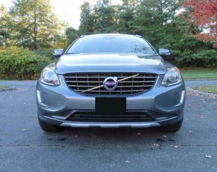 Серый Вольво ХС60, объемом двигателя 2 л и пробегом 59 тыс. км за 22500 $, фото 1 на Automoto.ua