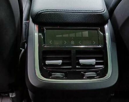 Сірий Вольво ХС60, об'ємом двигуна 1.97 л та пробігом 201 тис. км за 22000 $, фото 13 на Automoto.ua