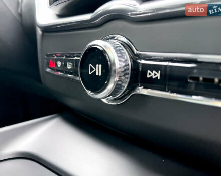 Серый Вольво ХС60, объемом двигателя 1.97 л и пробегом 111 тыс. км за 26950 $, фото 43 на Automoto.ua