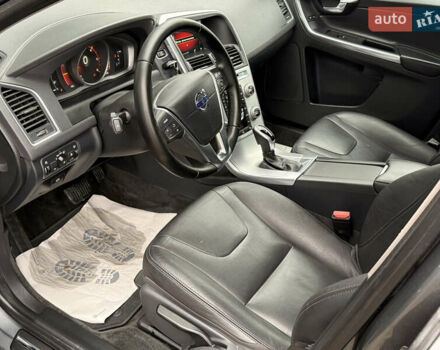 Серый Вольво ХС60, объемом двигателя 1.97 л и пробегом 243 тыс. км за 17300 $, фото 41 на Automoto.ua