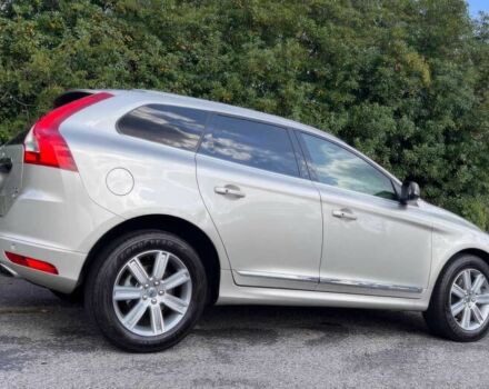 Вольво ХС60 2017 в Тернополе на Automoto.ua Серый Вольво ХС60, объемом двигателя 2 л и пробегом 56 тыс. км за 11000 $, фото 7 на Automoto.ua