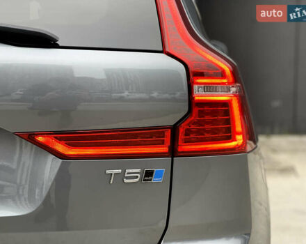 Серый Вольво ХС60, объемом двигателя 1.97 л и пробегом 111 тыс. км за 26950 $, фото 24 на Automoto.ua