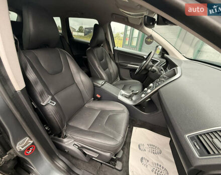 Серый Вольво ХС60, объемом двигателя 1.97 л и пробегом 243 тыс. км за 17300 $, фото 77 на Automoto.ua