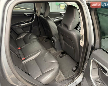 Серый Вольво ХС60, объемом двигателя 1.97 л и пробегом 243 тыс. км за 17300 $, фото 56 на Automoto.ua