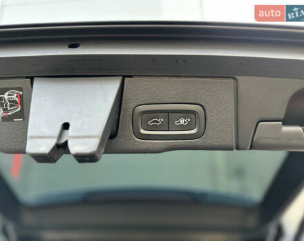 Серый Вольво ХС60, объемом двигателя 2 л и пробегом 110 тыс. км за 37700 $, фото 44 на Automoto.ua