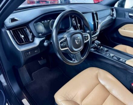 Серый Вольво ХС60, объемом двигателя 2 л и пробегом 34 тыс. км за 20700 $, фото 9 на Automoto.ua