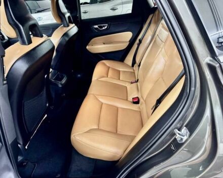 Серый Вольво ХС60, объемом двигателя 2 л и пробегом 34 тыс. км за 20700 $, фото 13 на Automoto.ua