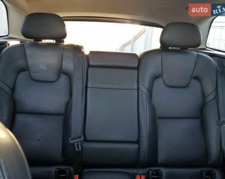 Сірий Вольво ХС60, об'ємом двигуна 1.97 л та пробігом 64 тис. км за 9000 $, фото 9 на Automoto.ua