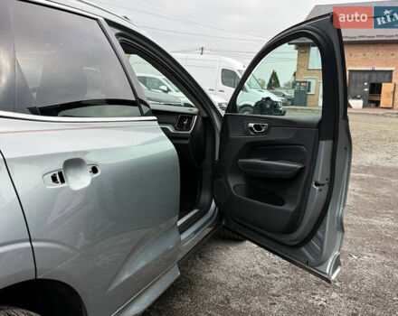Вольво ХС60 2018 в Луцке на Automoto.ua Серый Вольво ХС60, объемом двигателя 2 л и пробегом 230 тыс. км за 15300 $, фото 25 на Automoto.ua