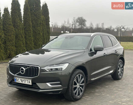 Серый Вольво ХС60, объемом двигателя 2 л и пробегом 216 тыс. км за 26850 $, фото 1 на Automoto.ua