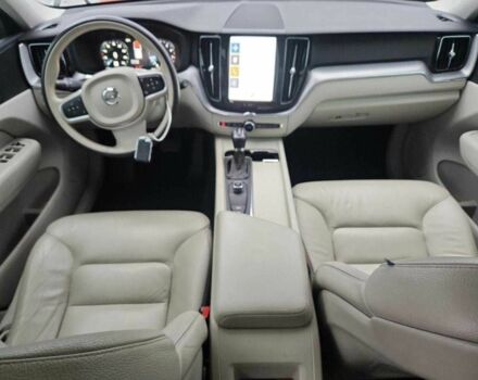 Серый Вольво ХС60, объемом двигателя 2 л и пробегом 103 тыс. км за 6700 $, фото 7 на Automoto.ua