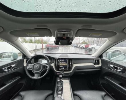 Сірий Вольво ХС60, об'ємом двигуна 2 л та пробігом 35 тис. км за 15500 $, фото 6 на Automoto.ua