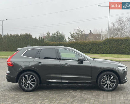 Серый Вольво ХС60, объемом двигателя 2 л и пробегом 216 тыс. км за 26850 $, фото 3 на Automoto.ua