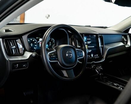 Вольво ХС60 2018 в Киеве на Automoto.ua Серый Вольво ХС60, объемом двигателя 0 л и пробегом 55 тыс. км за 20500 $, фото 5 на Automoto.ua