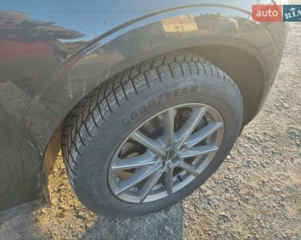 Сірий Вольво ХС60, об'ємом двигуна 2 л та пробігом 235 тис. км за 28500 $, фото 8 на Automoto.ua