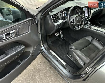 Серый Вольво ХС60, объемом двигателя 2 л и пробегом 110 тыс. км за 37700 $, фото 28 на Automoto.ua