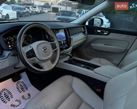 Серый Вольво ХС60, объемом двигателя 2 л и пробегом 208 тыс. км за 20300 $, фото 17 на Automoto.ua