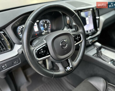 Серый Вольво ХС60, объемом двигателя 2 л и пробегом 110 тыс. км за 37700 $, фото 27 на Automoto.ua