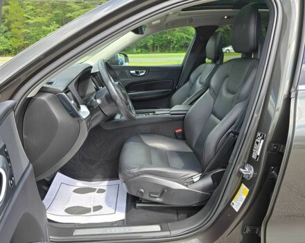 Серый Вольво ХС60, объемом двигателя 2 л и пробегом 34 тыс. км за 15000 $, фото 8 на Automoto.ua