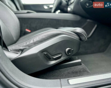 Серый Вольво ХС60, объемом двигателя 1.97 л и пробегом 118 тыс. км за 31500 $, фото 50 на Automoto.ua