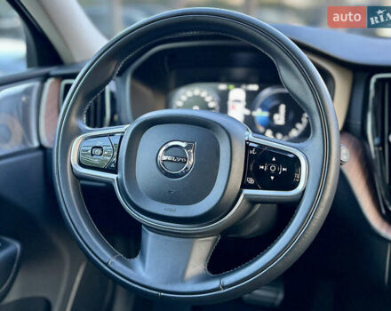 Серый Вольво ХС60, объемом двигателя 1.97 л и пробегом 118 тыс. км за 32500 $, фото 25 на Automoto.ua