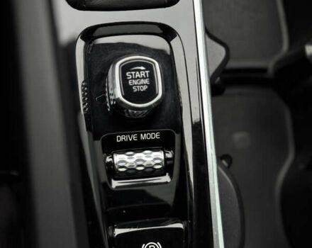 Серый Вольво ХС60, объемом двигателя 1.97 л и пробегом 111 тыс. км за 26500 $, фото 15 на Automoto.ua