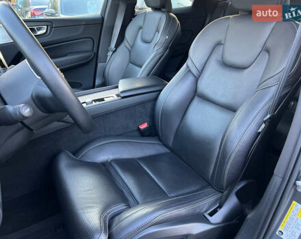 Серый Вольво ХС60, объемом двигателя 1.97 л и пробегом 118 тыс. км за 32500 $, фото 19 на Automoto.ua