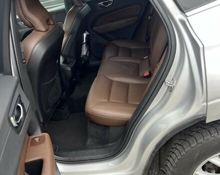 Сірий Вольво ХС60, об'ємом двигуна 1.97 л та пробігом 120 тис. км за 30850 $, фото 5 на Automoto.ua