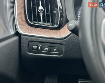 Серый Вольво ХС60, объемом двигателя 1.97 л и пробегом 118 тыс. км за 31500 $, фото 20 на Automoto.ua