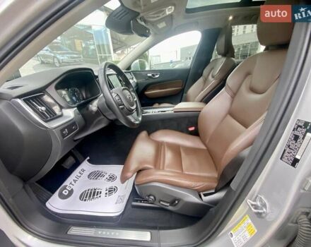 Вольво ХС60 2019 в Луцке на Automoto.ua Серый Вольво ХС60, объемом двигателя 1.97 л и пробегом 100 тыс. км за 30000 $, фото 15 на Automoto.ua