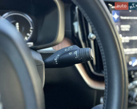 Серый Вольво ХС60, объемом двигателя 1.97 л и пробегом 118 тыс. км за 32500 $, фото 22 на Automoto.ua