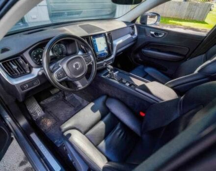 Серый Вольво ХС60, объемом двигателя 2 л и пробегом 83 тыс. км за 16500 $, фото 9 на Automoto.ua