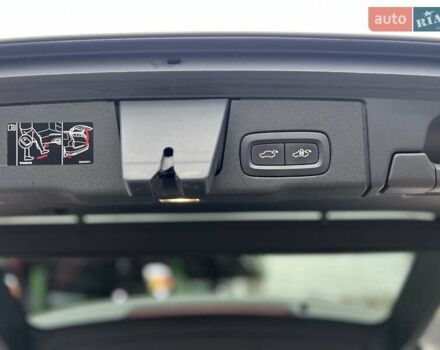 Сірий Вольво ХС60, об'ємом двигуна 1.97 л та пробігом 120 тис. км за 30850 $, фото 3 на Automoto.ua