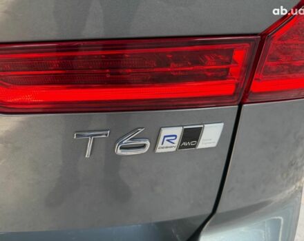 Серый Вольво ХС60, объемом двигателя 2 л и пробегом 105 тыс. км за 33990 $, фото 13 на Automoto.ua