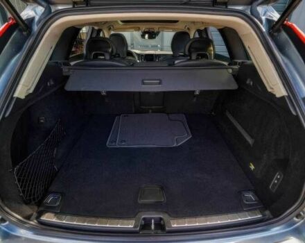 Серый Вольво ХС60, объемом двигателя 2 л и пробегом 83 тыс. км за 16500 $, фото 17 на Automoto.ua