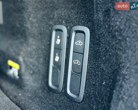 Серый Вольво ХС60, объемом двигателя 1.97 л и пробегом 118 тыс. км за 32500 $, фото 44 на Automoto.ua