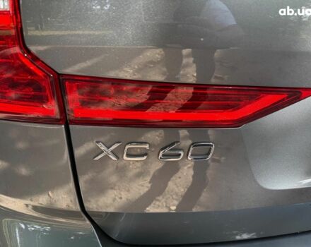 Серый Вольво ХС60, объемом двигателя 2 л и пробегом 105 тыс. км за 33990 $, фото 14 на Automoto.ua
