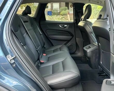 Сірий Вольво ХС60, об'ємом двигуна 2 л та пробігом 31 тис. км за 16500 $, фото 12 на Automoto.ua