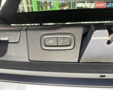 Вольво ХС60 2019 в Луцке на Automoto.ua Серый Вольво ХС60, объемом двигателя 1.97 л и пробегом 100 тыс. км за 30000 $, фото 22 на Automoto.ua