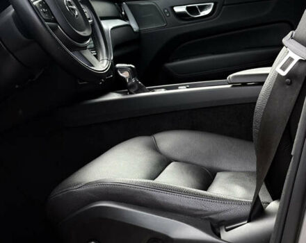 Серый Вольво ХС60, объемом двигателя 2 л и пробегом 85 тыс. км за 24000 $, фото 32 на Automoto.ua