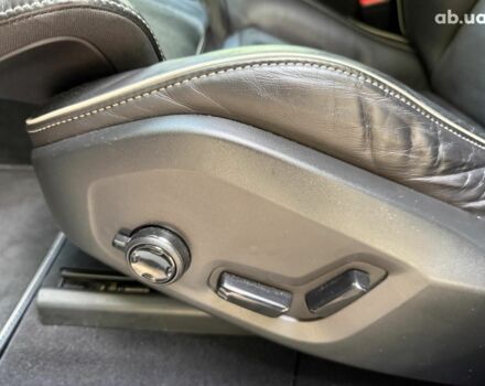 Серый Вольво ХС60, объемом двигателя 2 л и пробегом 105 тыс. км за 33990 $, фото 18 на Automoto.ua