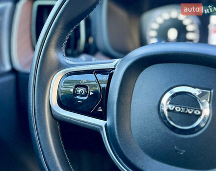 Серый Вольво ХС60, объемом двигателя 1.97 л и пробегом 118 тыс. км за 32500 $, фото 23 на Automoto.ua