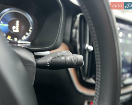 Серый Вольво ХС60, объемом двигателя 1.97 л и пробегом 118 тыс. км за 31500 $, фото 23 на Automoto.ua