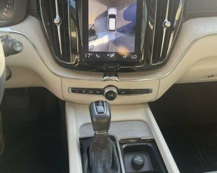 Серый Вольво ХС60, объемом двигателя 0 л и пробегом 45 тыс. км за 31200 $, фото 2 на Automoto.ua