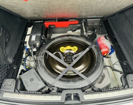 Серый Вольво ХС60, объемом двигателя 2 л и пробегом 57 тыс. км за 41000 $, фото 13 на Automoto.ua