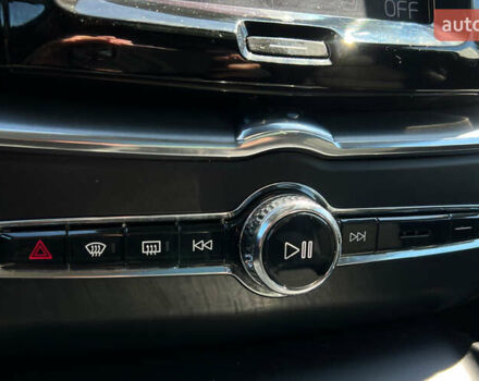 Серый Вольво ХС60, объемом двигателя 2 л и пробегом 216 тыс. км за 37690 $, фото 17 на Automoto.ua