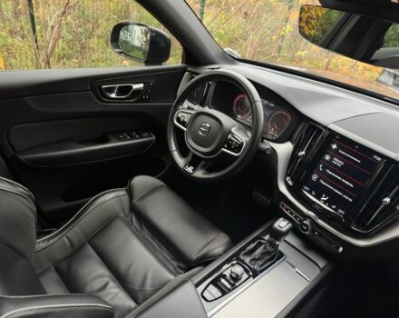 Серый Вольво ХС60, объемом двигателя 2 л и пробегом 185 тыс. км за 32000 $, фото 14 на Automoto.ua